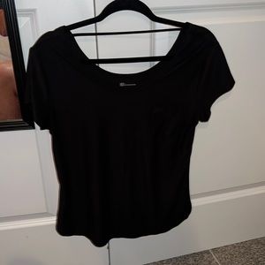 Black short sleeve shirt